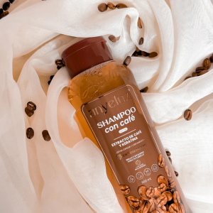 Shampoo con café